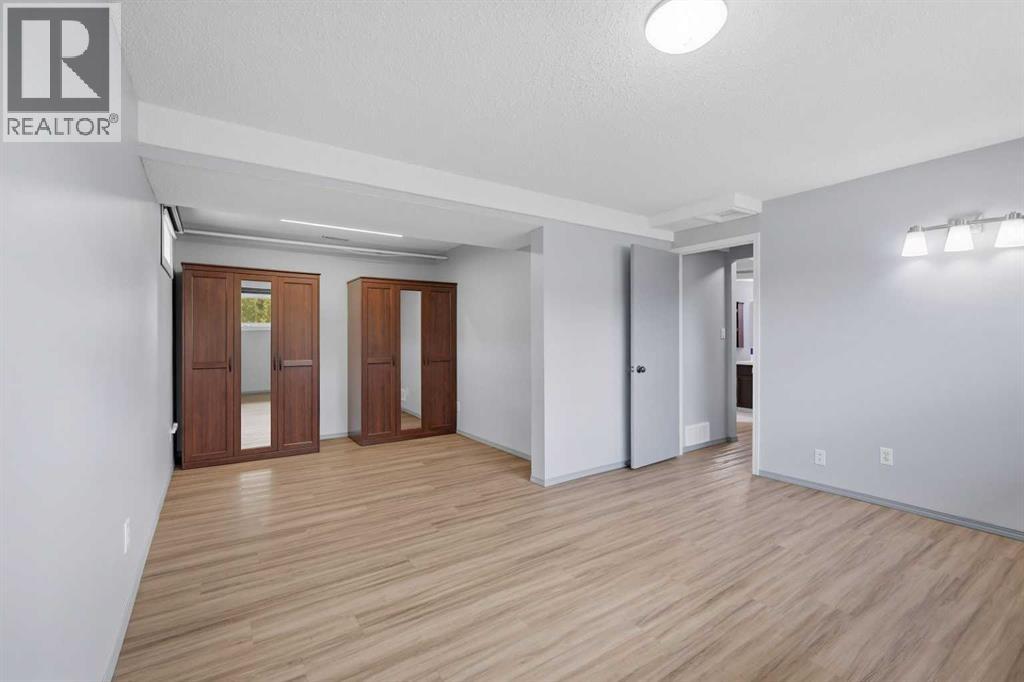 Listing photo – 21 Parkland Drive, Sylvan Lake