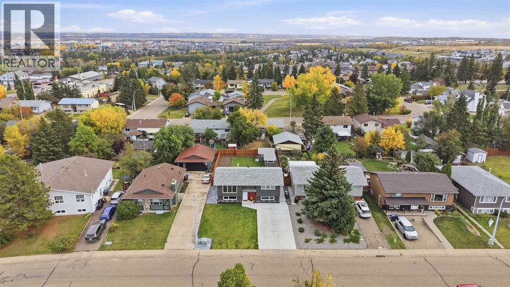 Listing photo – 21 Parkland Drive, Sylvan Lake