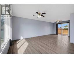 Bedroom - 21 Parkland Drive, Sylvan Lake, AB T4S1J5 Photo 10