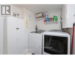 176 Linden Avenue, Toronto, ON M1K3H8 Photo 17