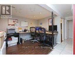 176 Linden Avenue, Toronto, ON M1K3H8 Photo 18