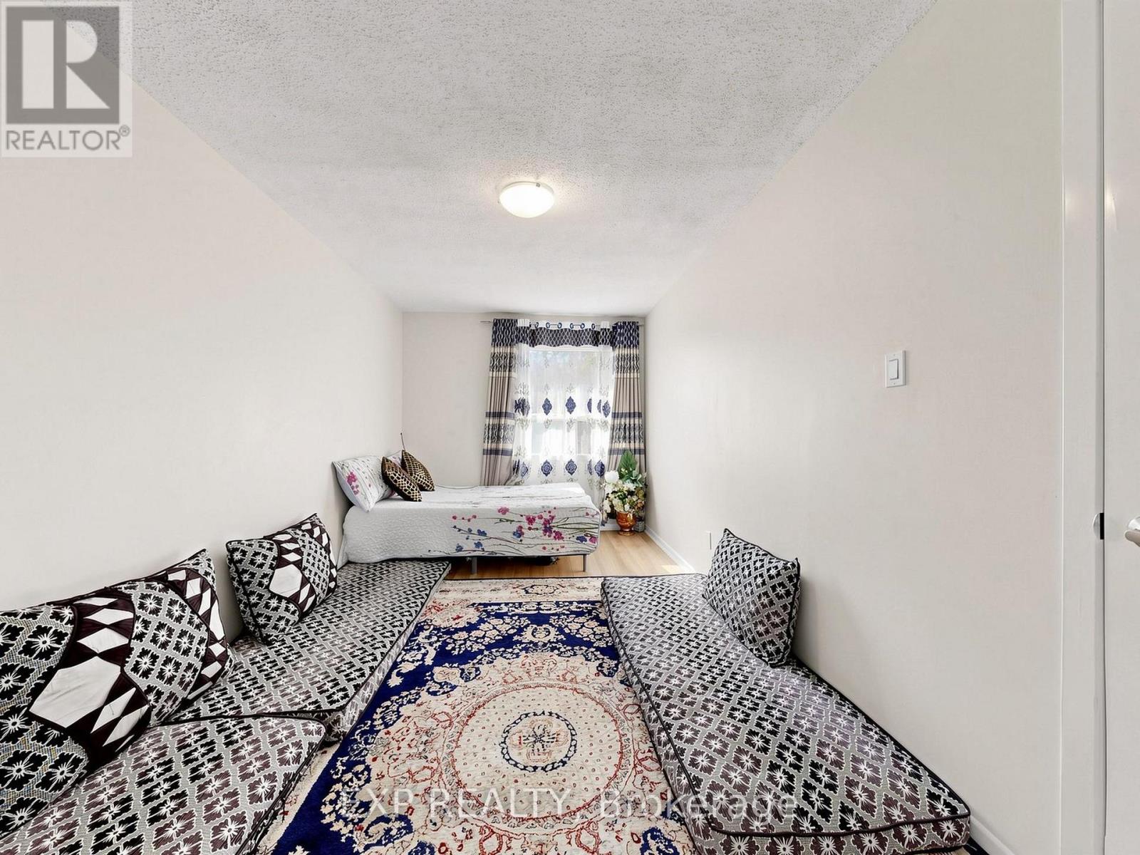 28 LONGFELLOW COURT - Image 23