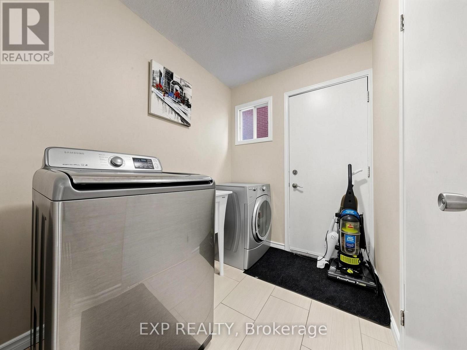28 LONGFELLOW COURT - 34