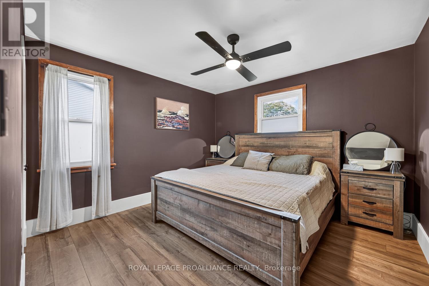 304 OXFORD AVENUE - Image 16
