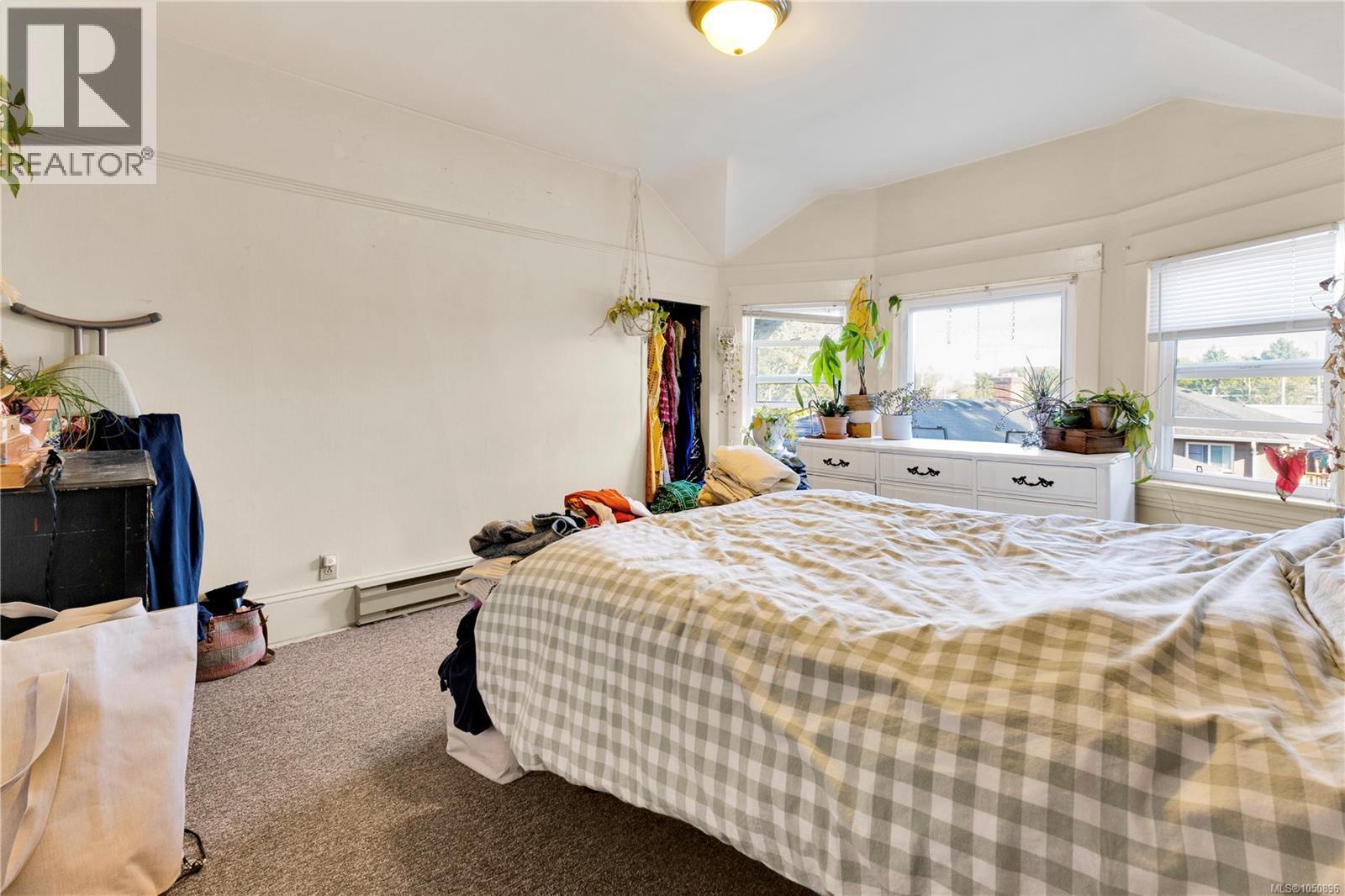 2726 Prior St - 18