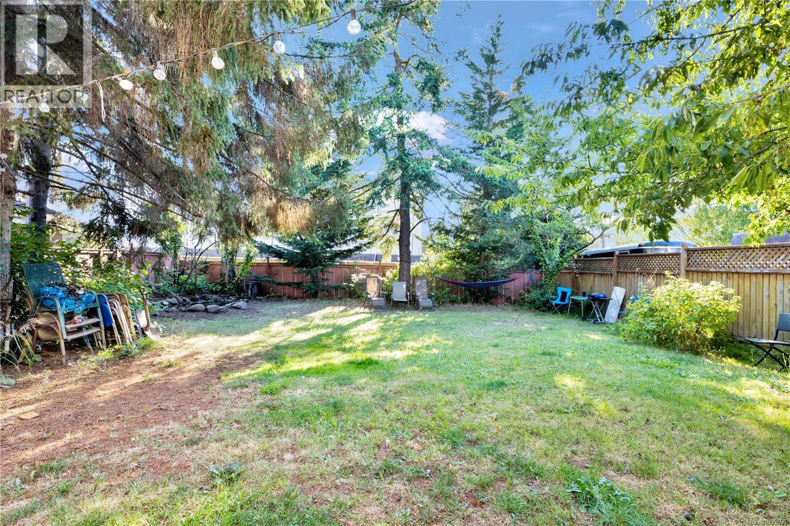 2726 Prior St, Victoria