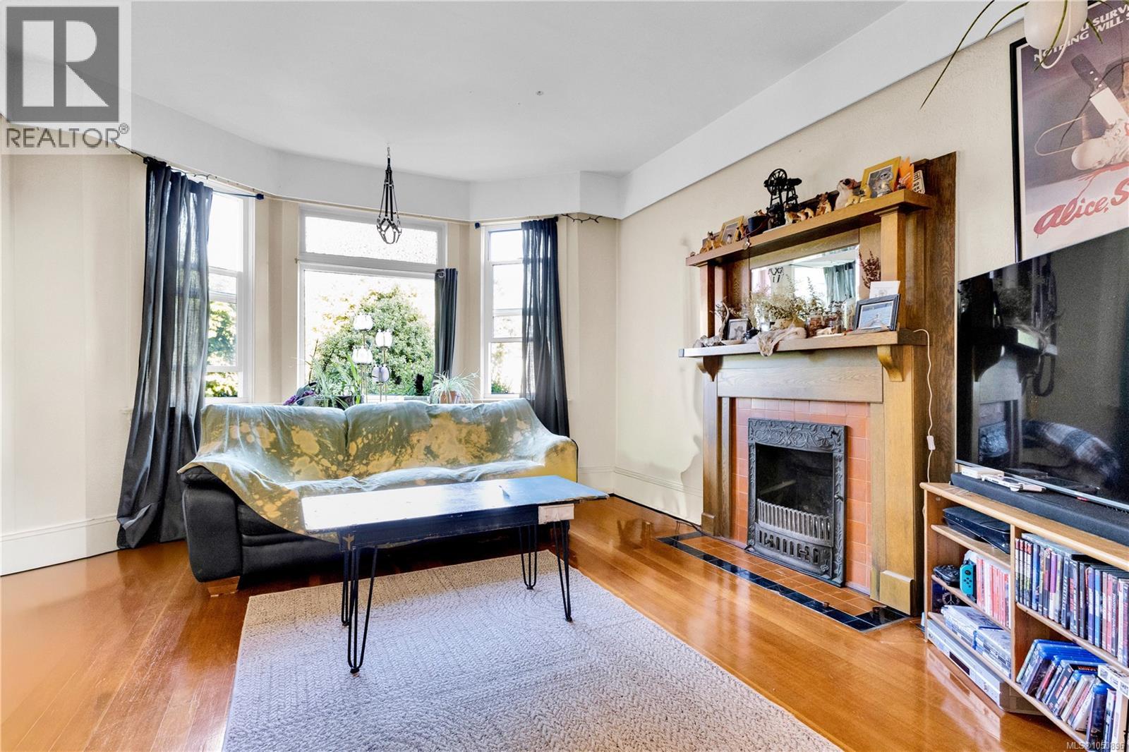 2726 Prior St - 5