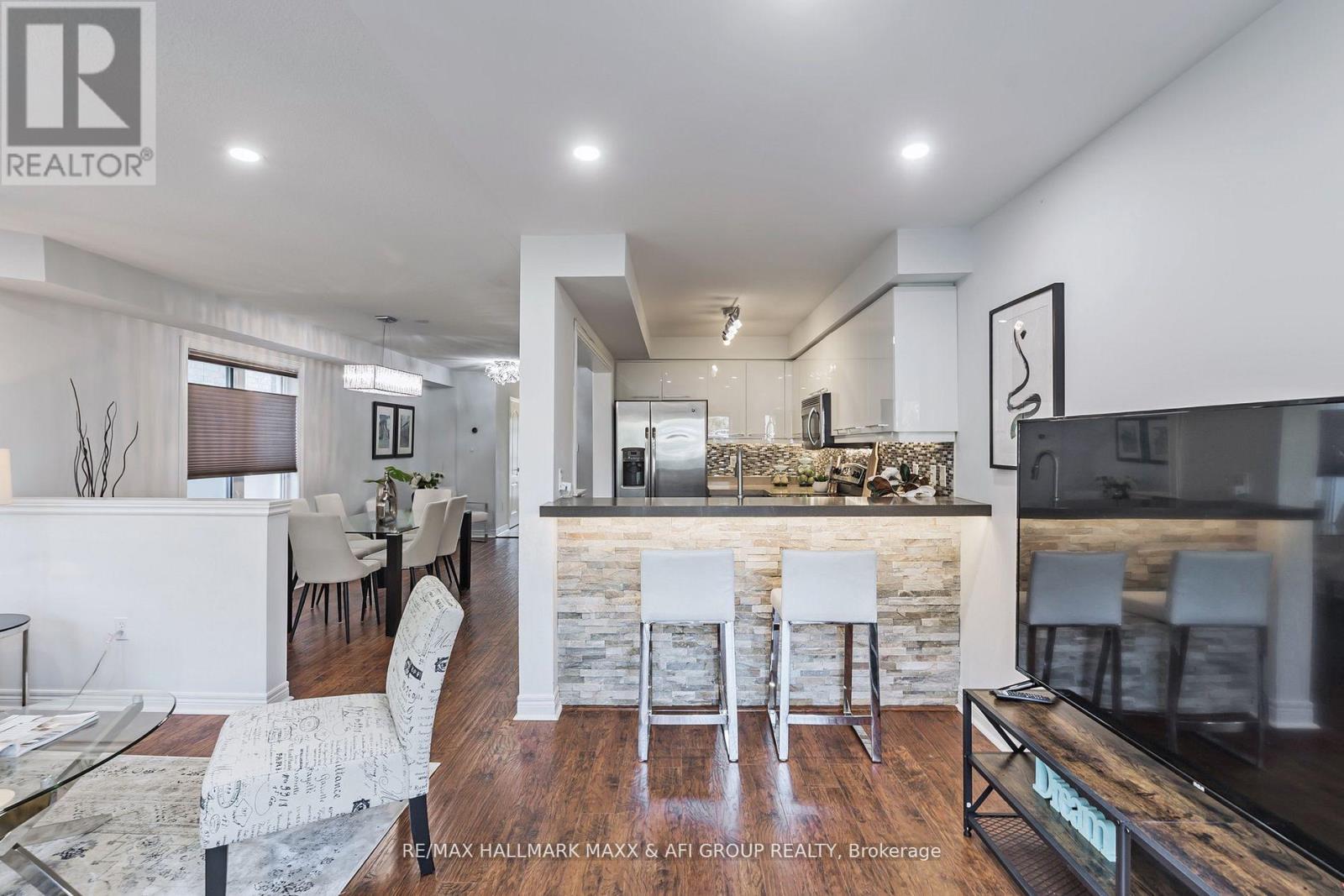 MAIN - 157 AMULET CRESCENT, Richmond Hill (Rouge Woods) — photo 10