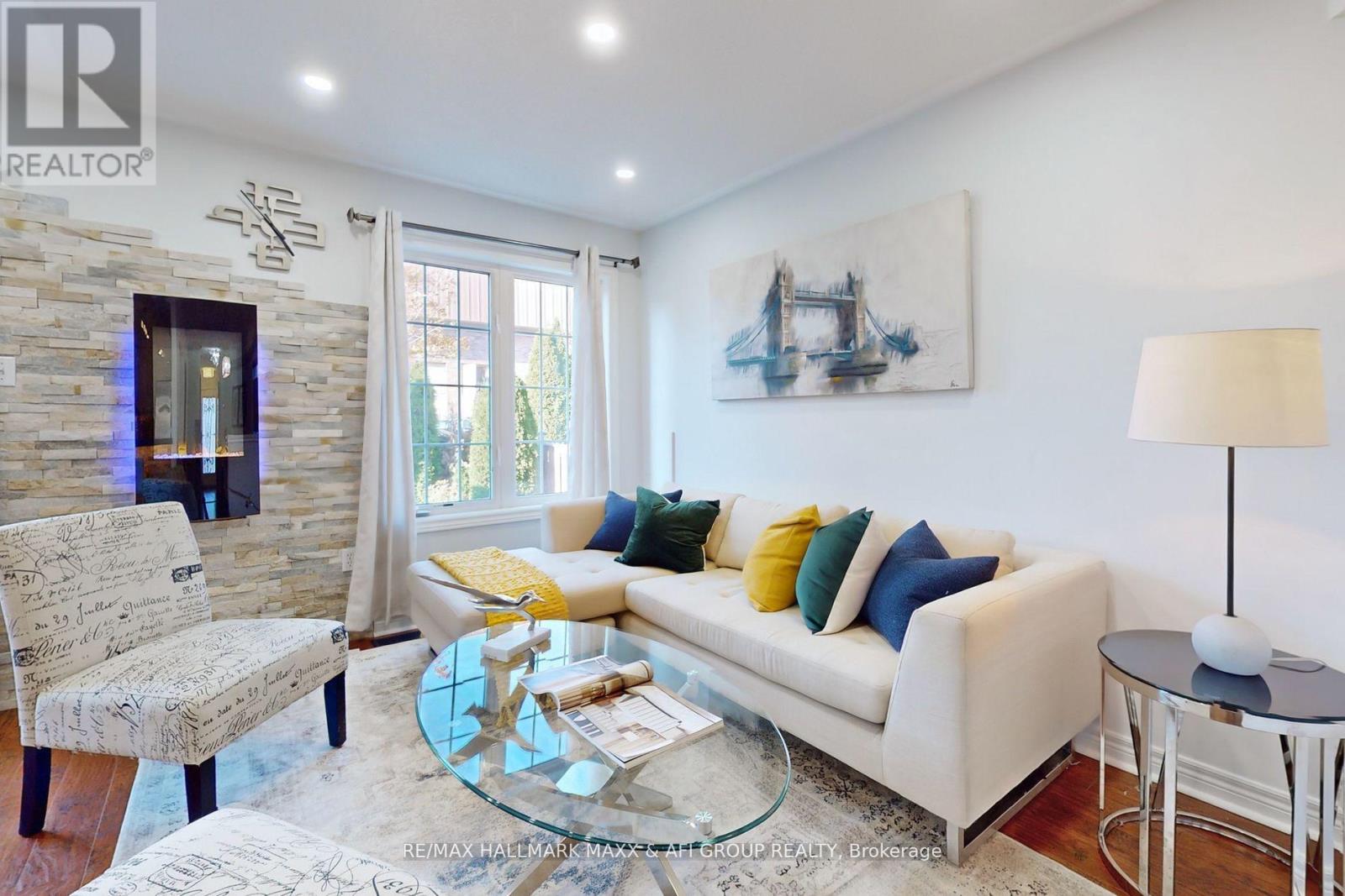 MAIN - 157 AMULET CRESCENT, Richmond Hill (Rouge Woods) — photo 8