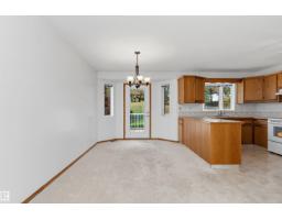 Bedroom 2 - 5310 60, Camrose, AB T4V4L2 Photo 7