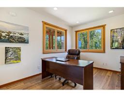 1061 216 Street, Langley, BC V2Z1R3 Photo 10