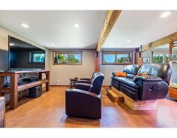 1061 216 Street, Langley, BC V2Z1R3 Photo 11