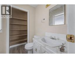 4004 79 Street Nw, Calgary, AB T3B2N8 Photo 18