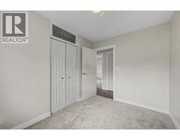 Furnace - 4004 79 Street Nw, Calgary, AB T3B2N8 Photo 15