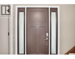 961 Ranchview Crescent NW - photo 4