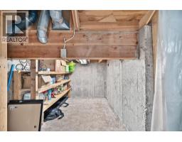 961 Ranchview Crescent NW - photo 33