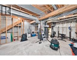 961 Ranchview Crescent NW - photo 31