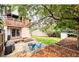961 Ranchview Crescent NW - photo 38