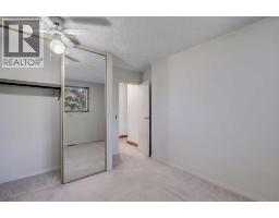 Sunroom - 104 Falsby Way Ne, Calgary, AB T3J1C4 Photo 7