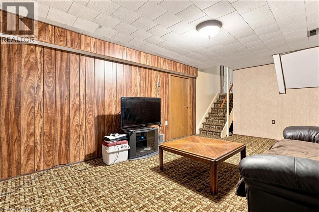 395 MOSSOM Place - Image 25