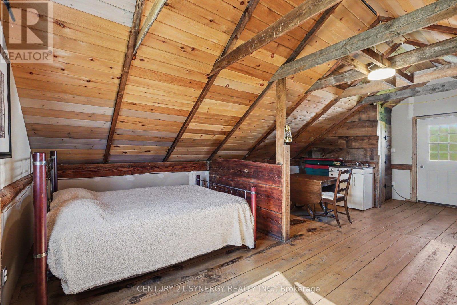 2960 MCLACHLIN ROAD - 44