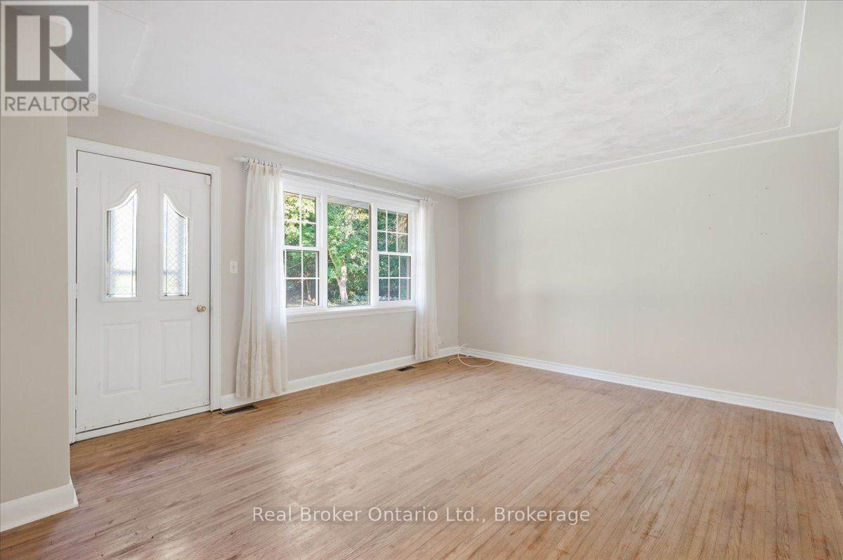 36 ASH STREET - 13