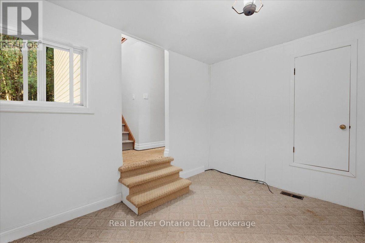 36 ASH STREET - 23