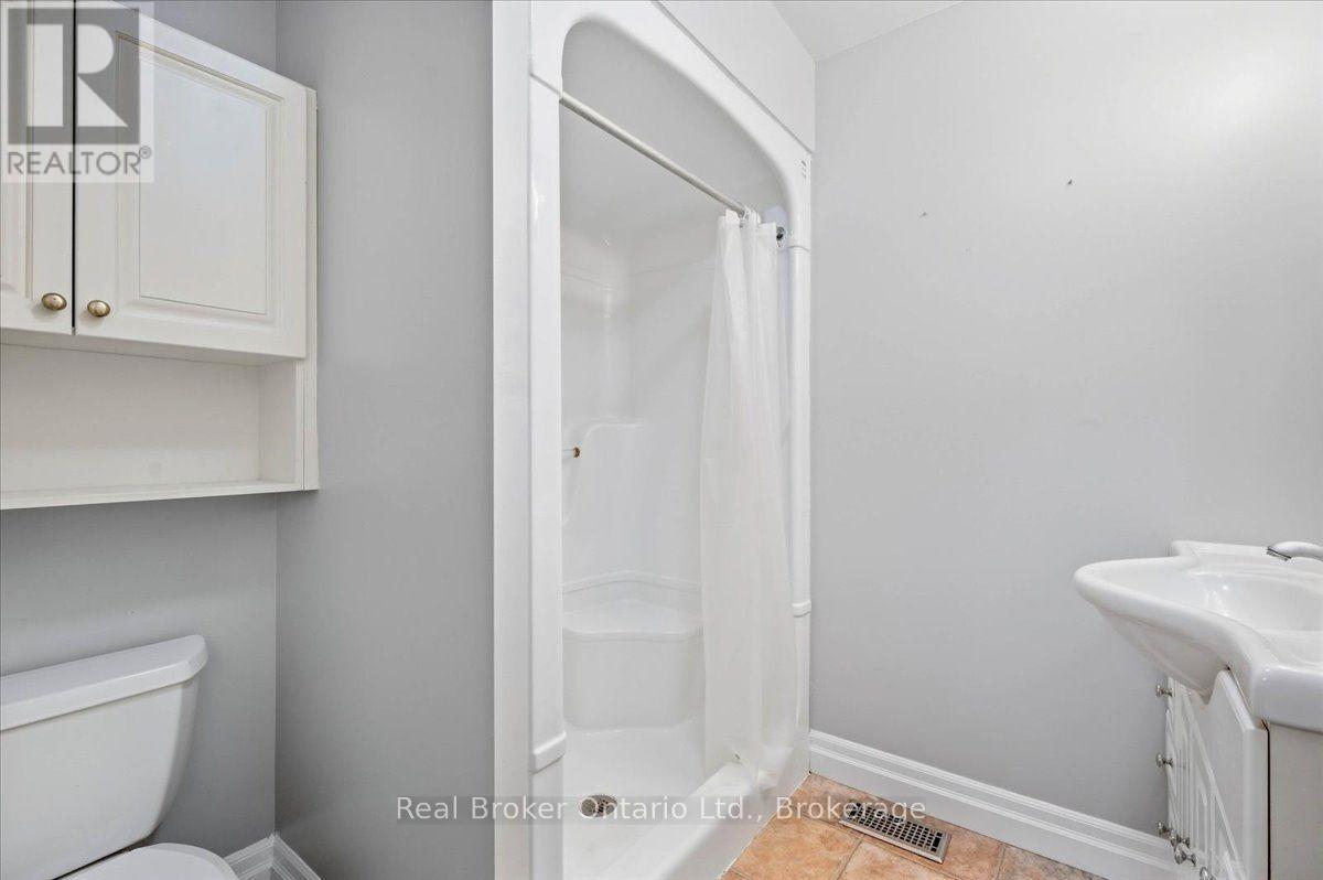 36 ASH STREET - 28