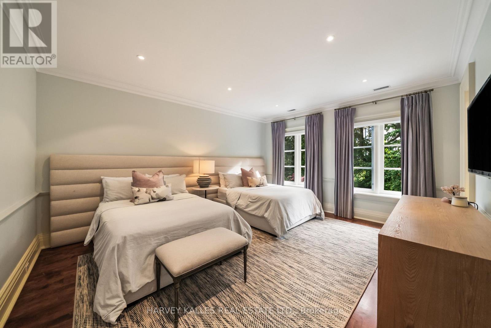 250 FOREST HILL ROAD - Image 29