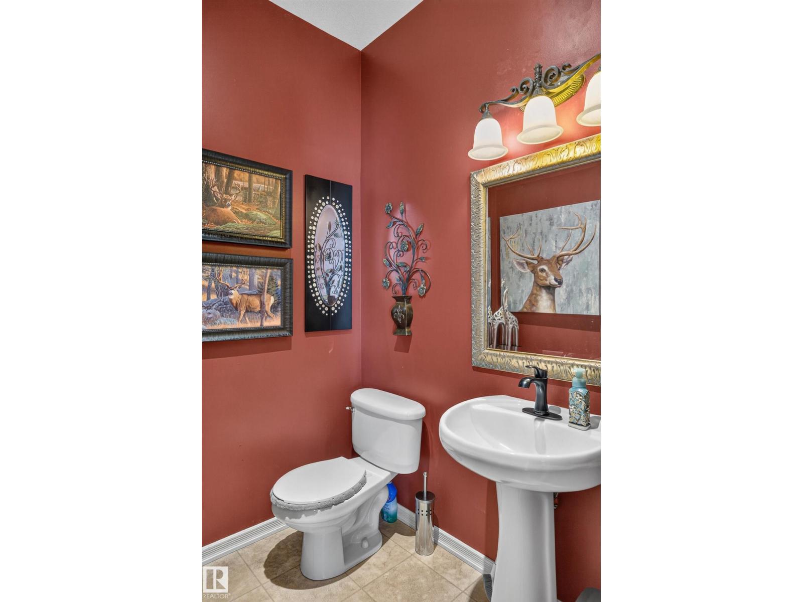 20435 56 AV NW photo 16