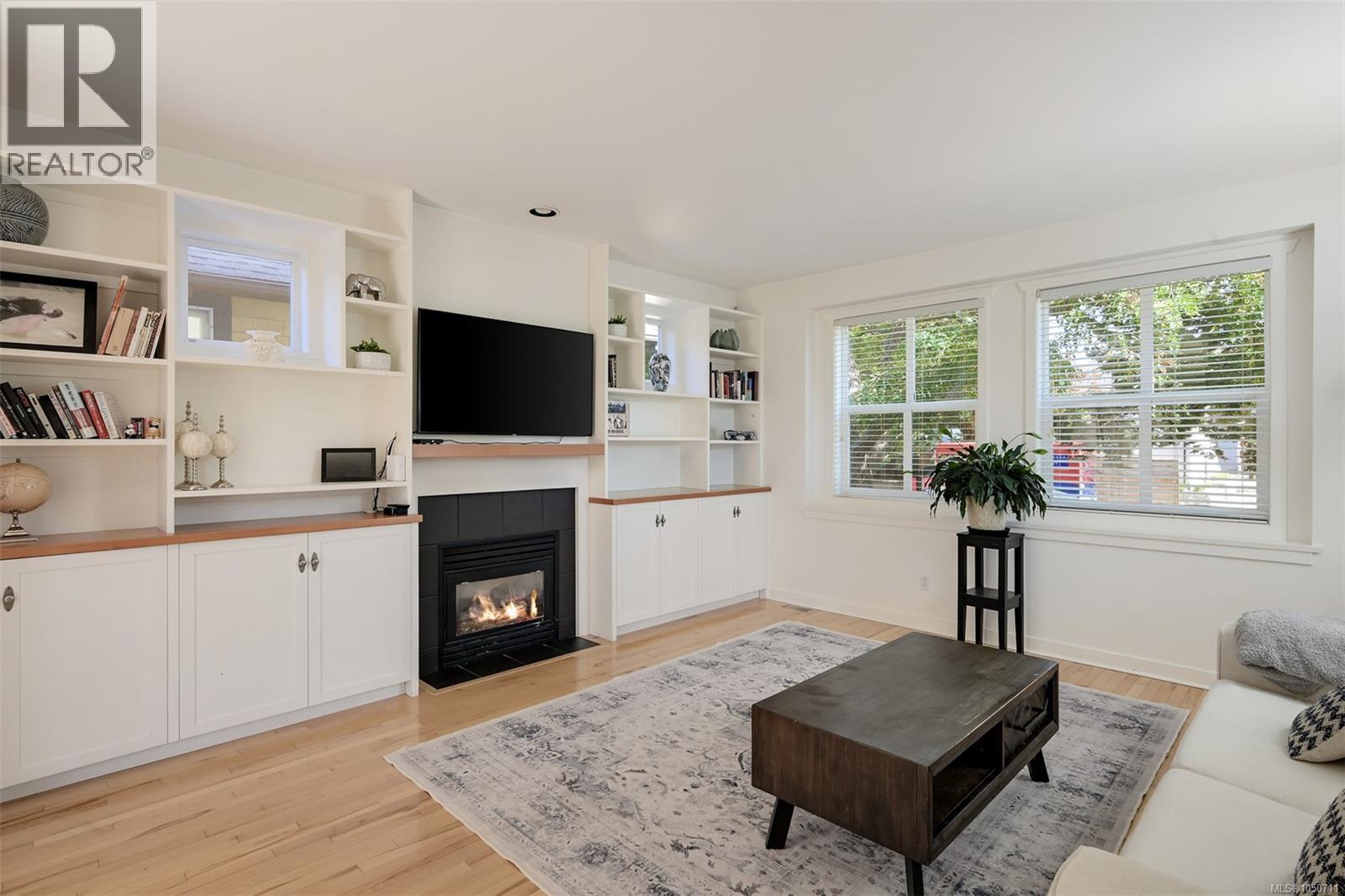 1150 Oxford St, Victoria