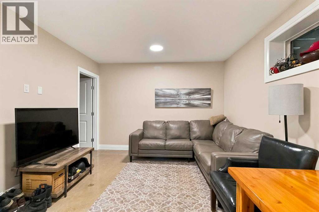 122 Clenell Bay, Fort McMurray
