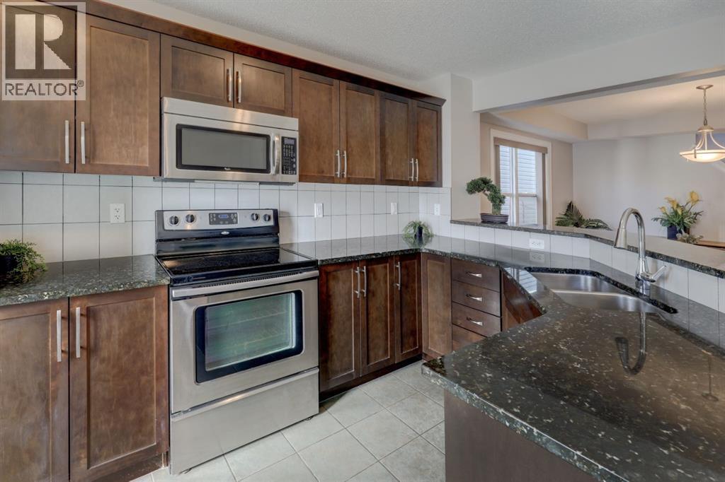 944 Windhaven Close SW, Airdrie, Alberta, T4B0P3 — thumbnail 6