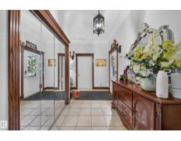 719 65 Ave Nw, Edmonton, AB T6P1S1 Photo 10