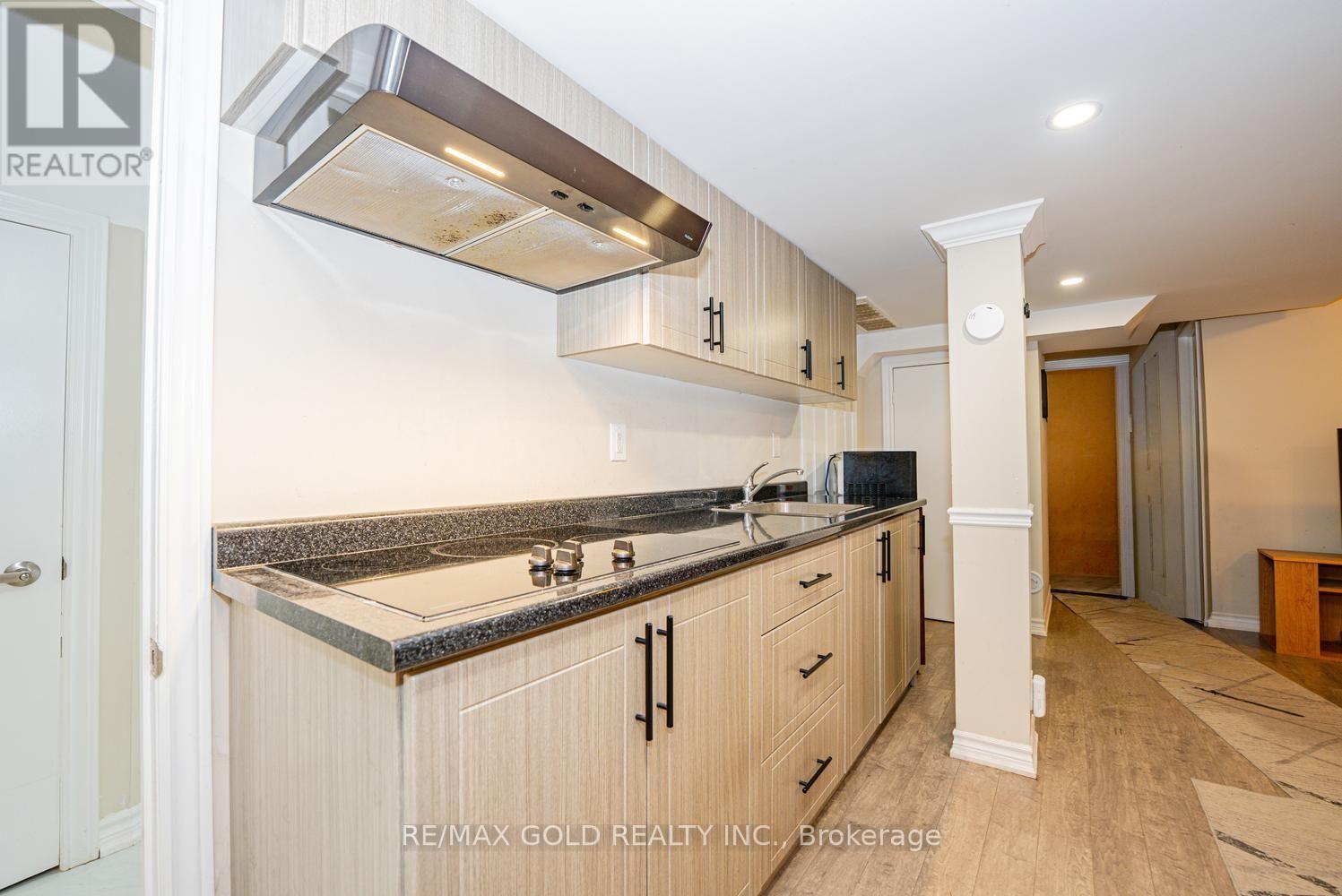 424 BARBER DRIVE - 42
