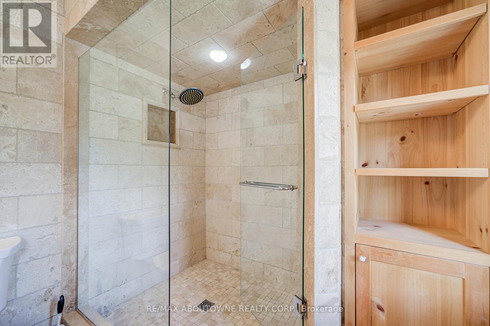 5128 FALCONCREST DRIVE - Image 32