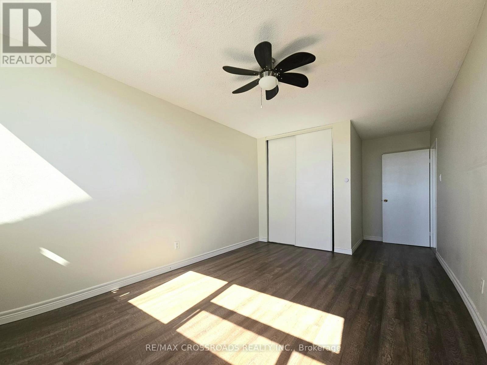 702 - 215 GLENRIDGE AVENUE, St. Catharines (Glendale/Glenridge) — photo 11