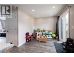 9 Bridge Street, St  Catharines, ON L2S2V7 Photo 13