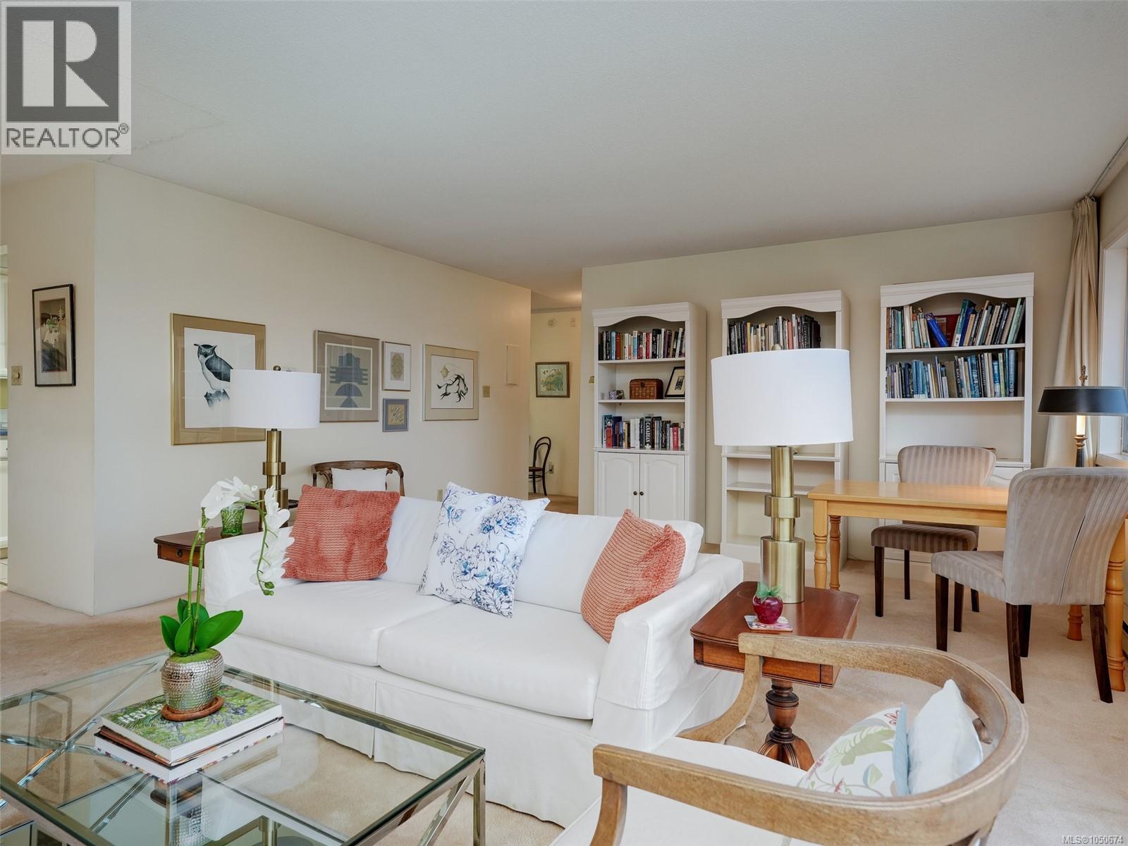 403 1019 McClure Street, Victoria