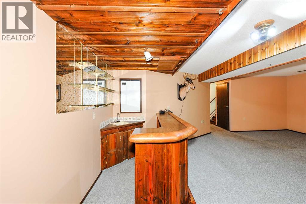 Family Room Wetbar