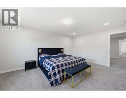 4pc Bathroom - 179 Mallard Grove Se, Calgary, AB T3S0B1 Photo 12