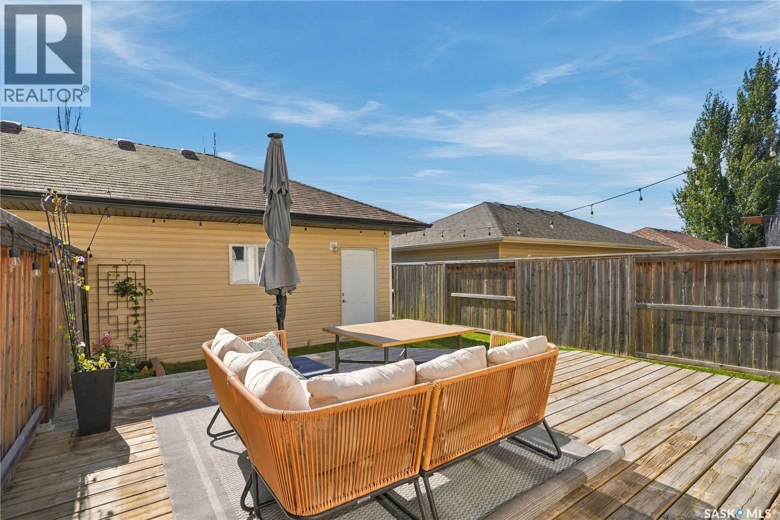 130 Lynd CRESCENT - 39