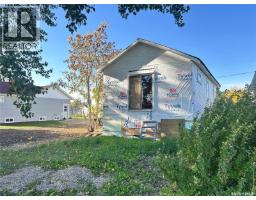 355 Bellamy Avenue, Birch Hills, SK S0J0G0 Photo 10