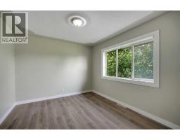 Kitchen - 1506 36 Street Se, Calgary, AB T2A1C6 Photo 12