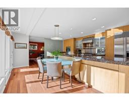 1215 Varsity Estates Drive NW - photo 5