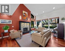 1215 Varsity Estates Drive NW - photo 3