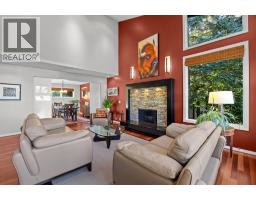 1215 Varsity Estates Drive NW - photo 4