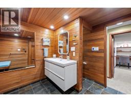 1215 Varsity Estates Drive NW - photo 41