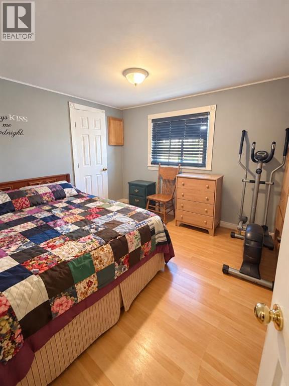 128 Grandview Crescent - 6