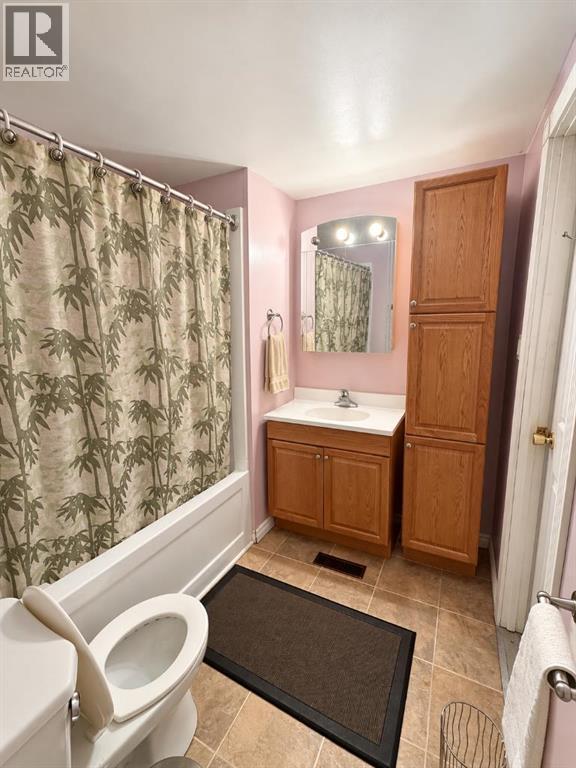 128 Grandview Crescent - 7